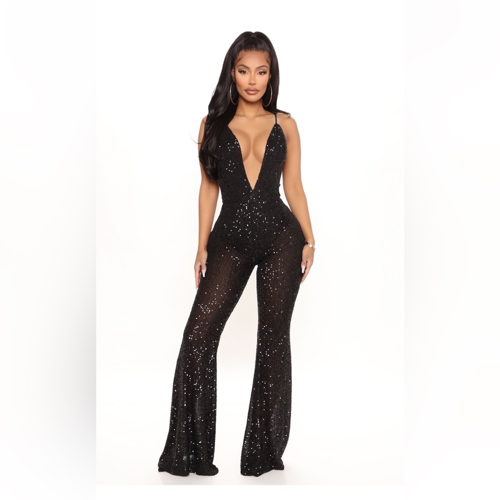 Never worn bought and couldn’t fit